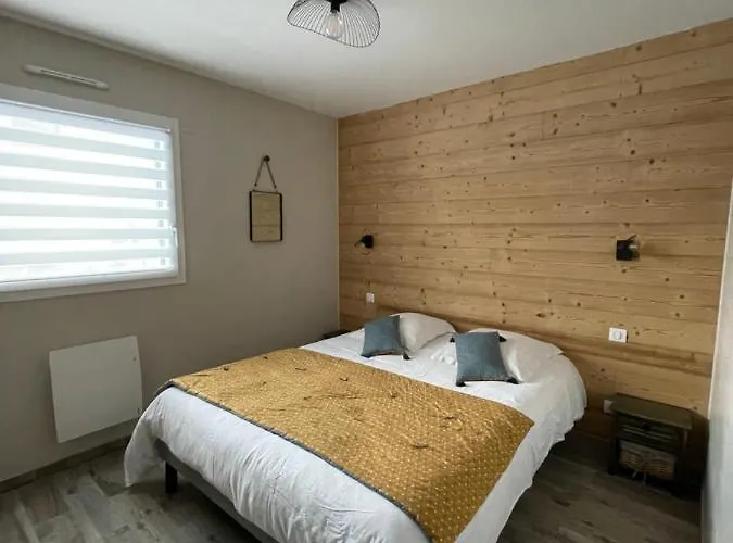 Le Bleu Du Sauna Et Chalet *